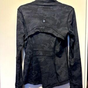 Lululemon black/grey camo zip